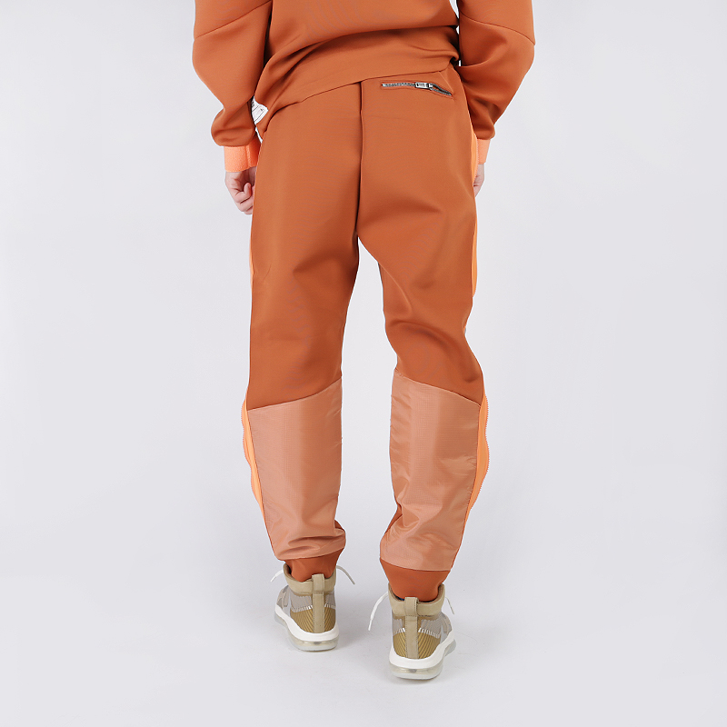 мужские оранжевые брюки Jordan 23 Engineered Trousers CJ6765-246 - цена, описание, фото 7